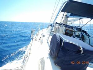 Spirited sail off Giglio touching 8 knots. An unexpected blow !